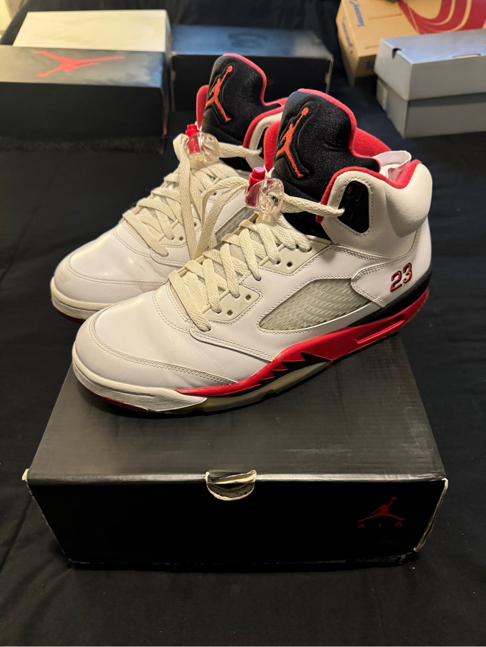 Air Jordan 5 Fire Red Black Tongue Men’s Size 10.5